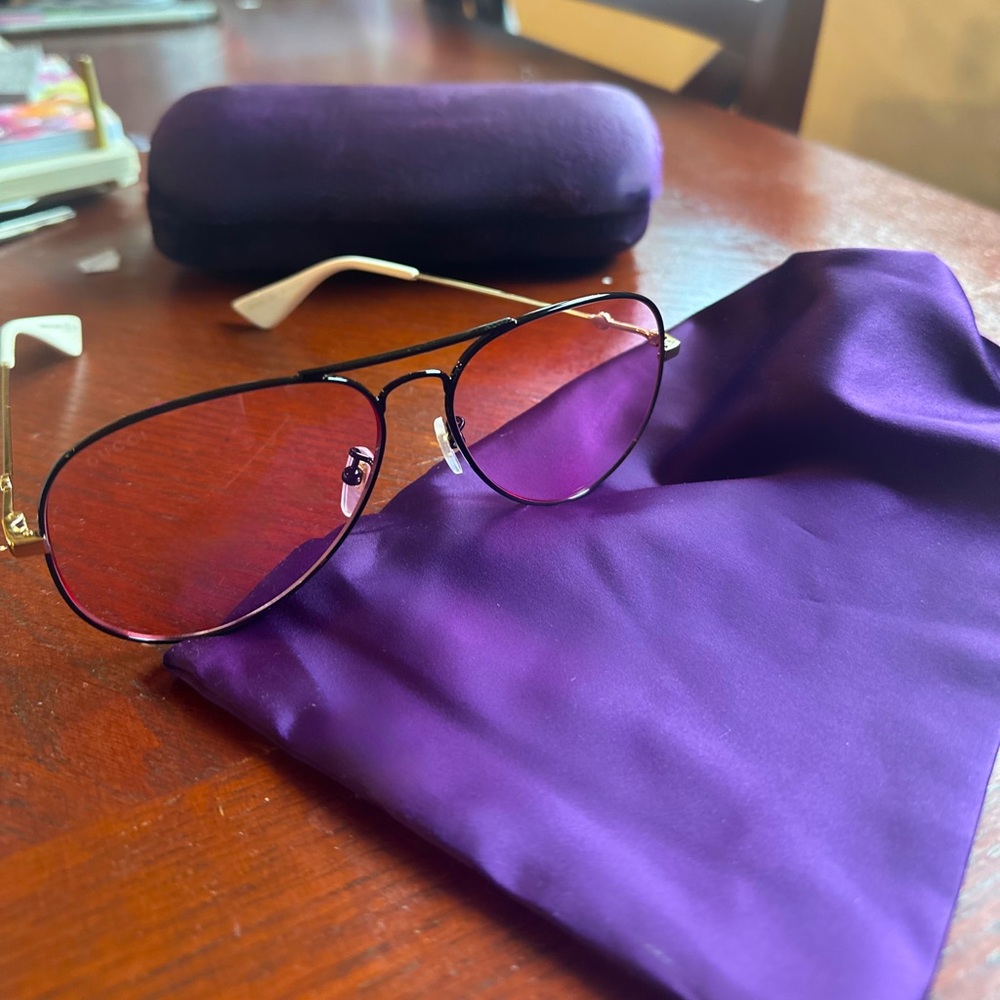 GUCCI PINK SUNGLASSES LIMITED ED